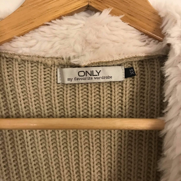 Soft and cozy cardigan - Picture 3 of 4